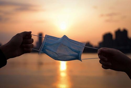 Санитарный щит России пытается остановить завоз социально опасных инфекций Санитарный щит России пытается остановить завоз социально опасных инфекций