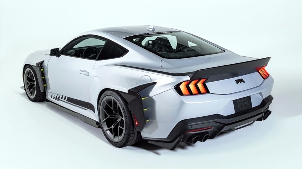 Ford Mustang RTR Spec 5: карбоновый обвес в стиле киберпанк, 882 л.с., можно выбрать МКП Ford Mustang RTR Spec 5: карбоновый обвес в стиле киберпанк, 882 л.с., можно выбрать МКП