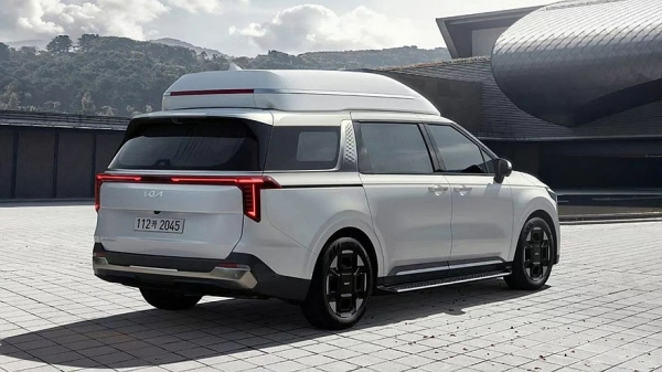 Kia обновила роскошный минивэн Carnival Hi Limousine, цены известны