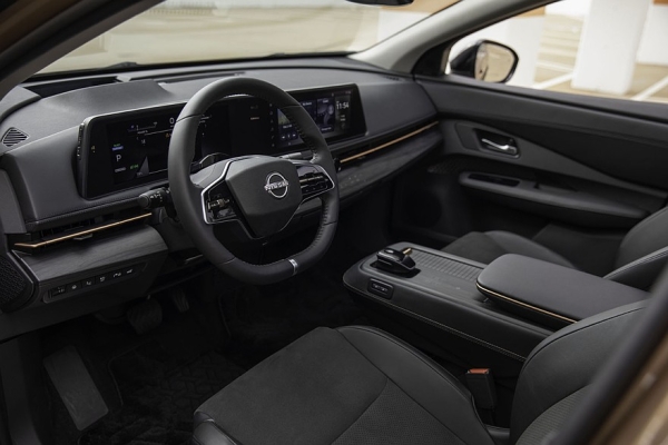 Кроссовер Nissan Ariya покидает США, несмотря на рост продаж Салон кроссовера Nissan Ariya (версии для американского рынка)