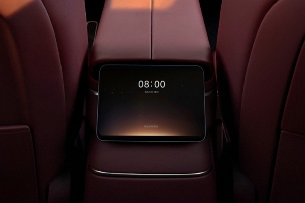 Флагманский кроссовер Nio ES8 нового поколения поступил в продажу: мощнее и дешевле