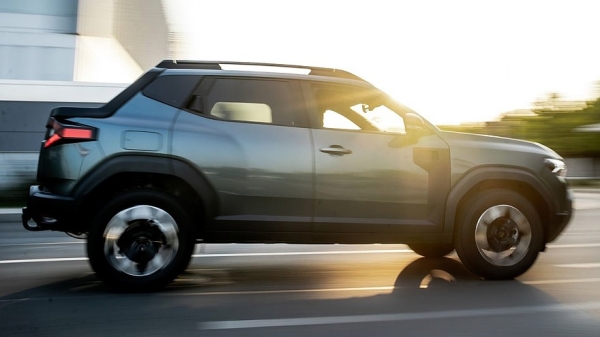Без бразильского размаха: Dacia Duster превратился в куцый пикап с двухрядной кабиной