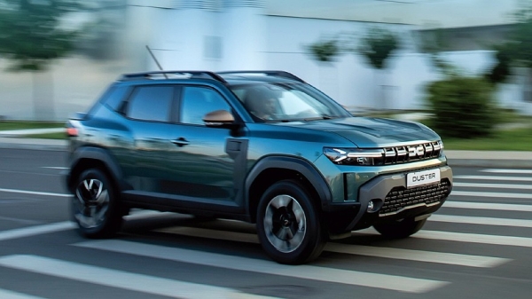 Без бразильского размаха: Dacia Duster превратился в куцый пикап с двухрядной кабиной