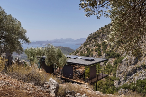 Дом в стиле минимализма и устойчивого развития Дом в стиле минимализма и устойчивого развития