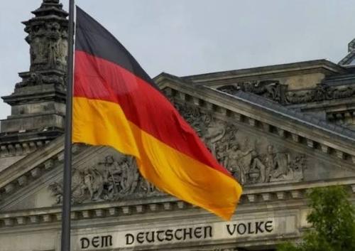 Германия заключит контракты на перевооружение на 83 млрд евро