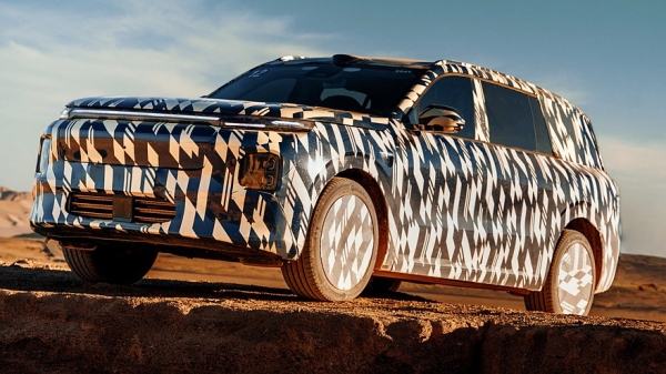 Флагманский кроссовер Leapmotor D19 с мощной электроникой готовится к премьере Флагманский кроссовер Leapmotor D19 с мощной электроникой готовится к премьере