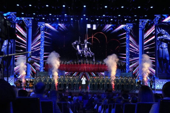 Торжественный вечер «За труды и Отечество», посвященный 300-летию учреждения ордена Александра Невского