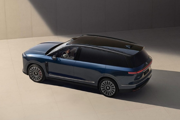 Флагманский кроссовер Nio ES8 нового поколения поступил в продажу: мощнее и дешевле