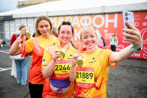 «Роснефть» стала призером корпоративной эстафеты Московского марафона