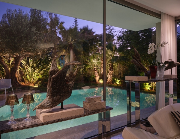 Геометрическая средиземноморская вилла