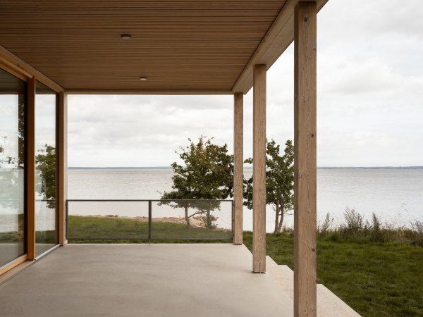 Летний дом в скандинавском минималистичном стиле