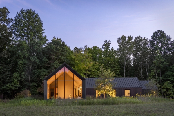 Современный гостевой дом в сельской местности