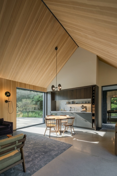 Современный гостевой дом в сельской местности