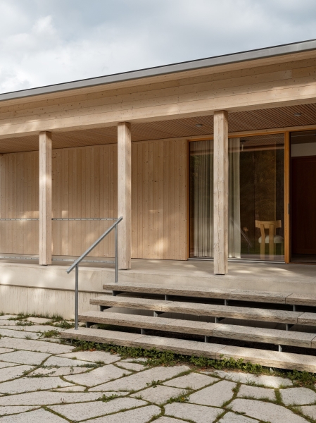 Летний дом в скандинавском минималистичном стиле